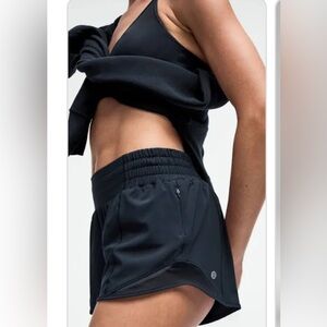 lululemon athletica Hottie Hot Women's Midnight Black Athletic Shorts